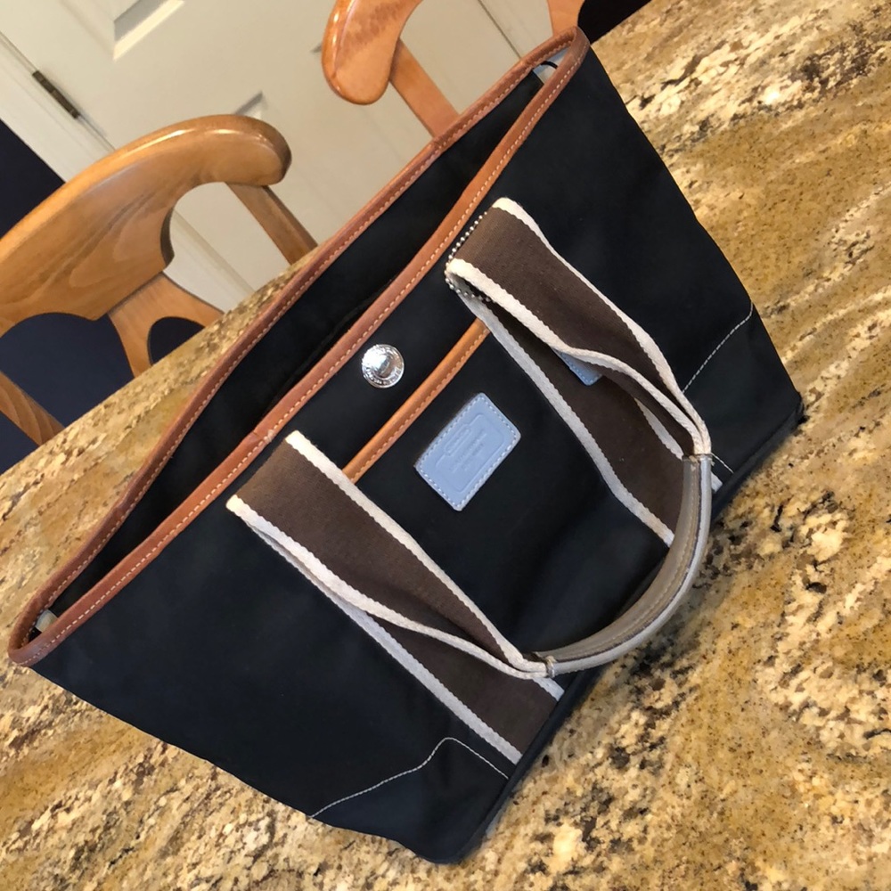Coach Hampton’s Bag